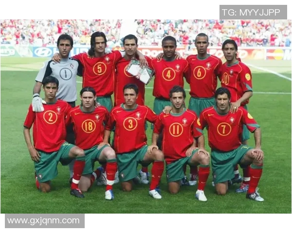 回顾当年那些风靡一时的足球明星与他们的辉煌瞬间